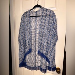 Cato Kimono Wrap Size  14-16 Blue White Open Front Cover- Up  Hi-low Fringe
